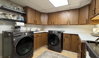 3177 Sunnywood Dr, Ann Arbor, MI 48103