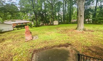 6139 Castle Ct, Charlotte, NC 28213