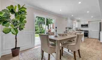 8 Imperia Pl, Aberdeen, NJ 07747