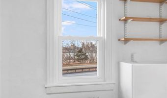 222 Second St, East Providence, RI 02865