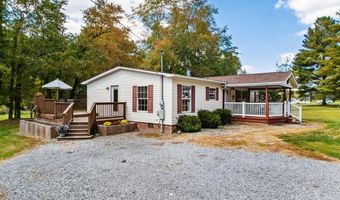 203 Edgewood St, Ballard, WV 24918