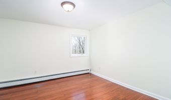 73 A Long Meadow Hill Rd, Brookfield, CT 06804