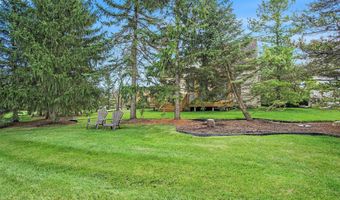 5974 Versailles Ave E, Ann Arbor, MI 48103