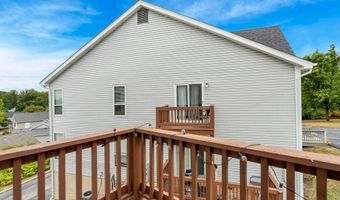 1716 Whispering Creek Dr C, Ballwin, MO 63021