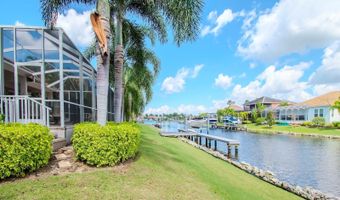 717 MANNS HARBOR Dr, Apollo Beach, FL 33572