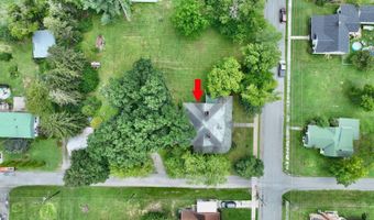 192 Clay St, Alderson, WV 24910