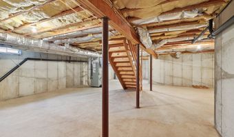 752 Matthews St, Bristol, CT 06010