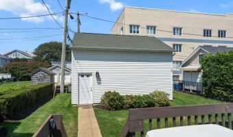 305 Ocean Ave N, Avon By The Sea, NJ 07717