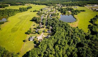514 Harris Hills Dr, Athens, GA 30607