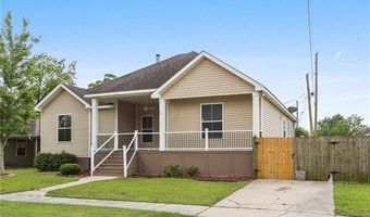 204 DOERR Dr, Arabi, LA 70032