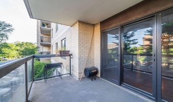 203 YOAKUM Pkwy 208Va, Alexandria, VA 22304