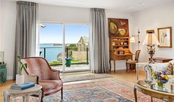 111 Harrison Ave A18, Newport, RI 02840