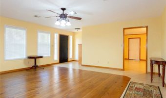 2284 E Roping Rd, Atoka, OK 74525