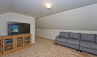 22 Lawnridge Ave, Albany, NY 12208
