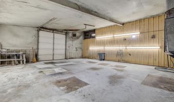 805 ELM St, Bastrop, LA 71220