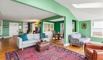 233 Terrace Ave, East Providence, RI 02915