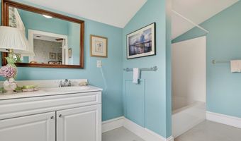 116 E Main St, Abingdon, VA 24210
