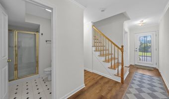 200 2nd Ave 14, Belmar, NJ 07719