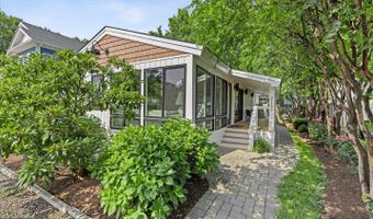 21170 1ST St, Dewey Beach, DE 19971