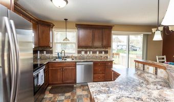 249 Strese Ln, Apple Valley, MN 55124