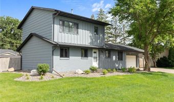 999 Elm Dr, Apple Valley, MN 55124