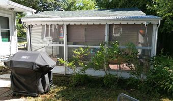 69 Arlington Ct, Burlington, VT 05408