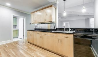 5055 Addison Cir 205, Addison, TX 75001