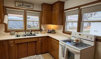 321 State St, Ackley, IA 50601