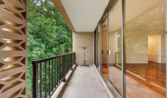7753 PATRIOT Dr 54, Annandale, VA 22003