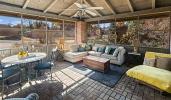 3838 Omega St, Alton, IL 62002