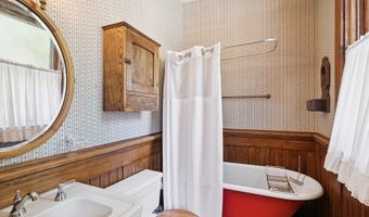 314 Washington St, Algonquin, IL 60102