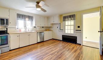 63 Ferncliff Ave, North Providence, RI 02911
