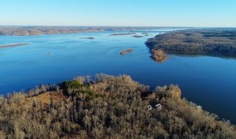 River Oaks Lot 19, Big Sandy, TN 38221