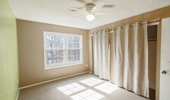 72 ARAPAHO Pl, Absecon, NJ 08205