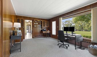 325 W GREENFIELD Ave, Algoma, WI 54201