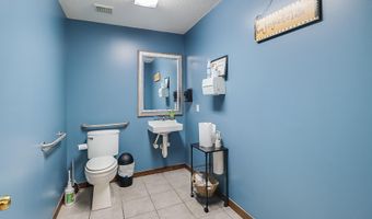 12450 Shortcut Rd, Biloxi, MS 39532
