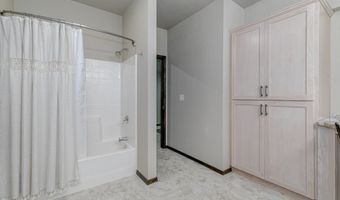 18949 SE TICKLE CREEK Rd, Boring, OR 97009