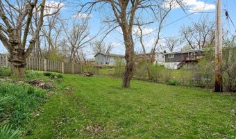 23 Hilly Ln, Lake In The Hills, IL 60156