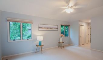 588 Green Rd, Ann Arbor, MI 48105