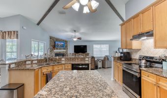 24535 Bonnet Rd, Astor, FL 32102