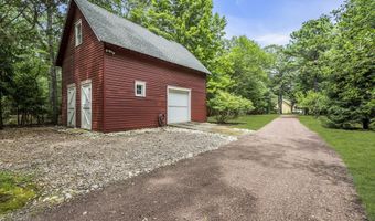 99 Holly Ln, Bayville, NJ 08721