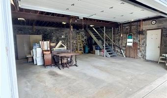 355 Scott Rd, Cumberland, RI 02864