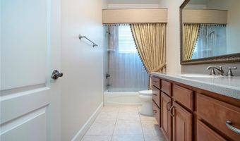 905 SQUARE LAKE Dr, Bartow, FL 33830