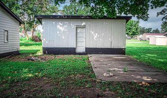 718 S Illinois St, Bicknell, IN 47512