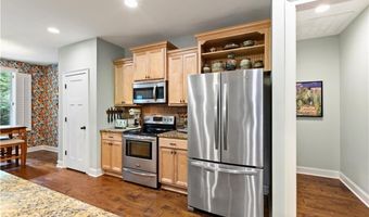 4112 CREEKVIEW Ct, Auburn, AL 36832