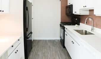 1225 MARTHA CUSTIS Dr 1417, Alexandria, VA 22302