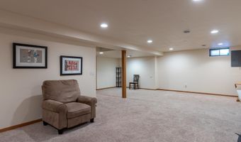 W2567 RIDGEBROOK Court, Appleton, WI 54915