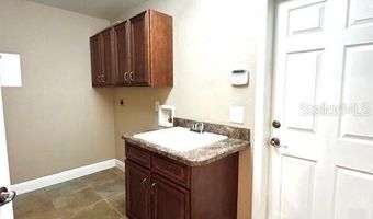 3305 NE 106TH St, Anthony, FL 32617