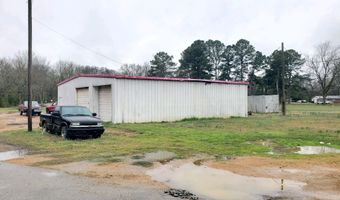 307 Panola Ave, Batesville, MS 38606