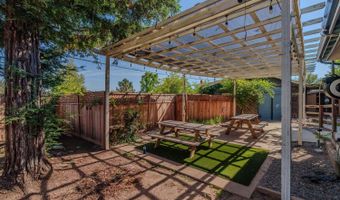 879 Pacific St, Angels Camp, CA 95222